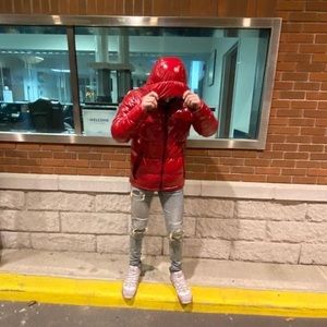 Meet your Posher, Jonathan